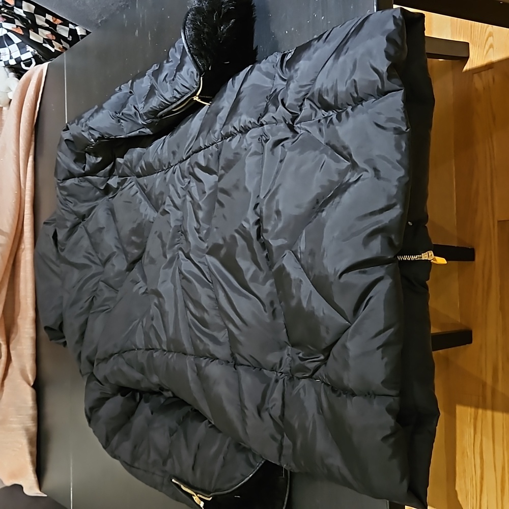 BLACK WINTER JACKET - Picture 11 of 12